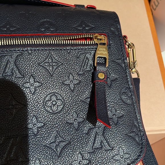 Louis Vuitton handbag, crossbody bag - Picture 6 of 7